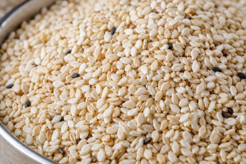 Representative sesame seed image.